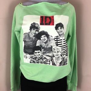 Jon Lauren “One Direction” Off the shoulder Top